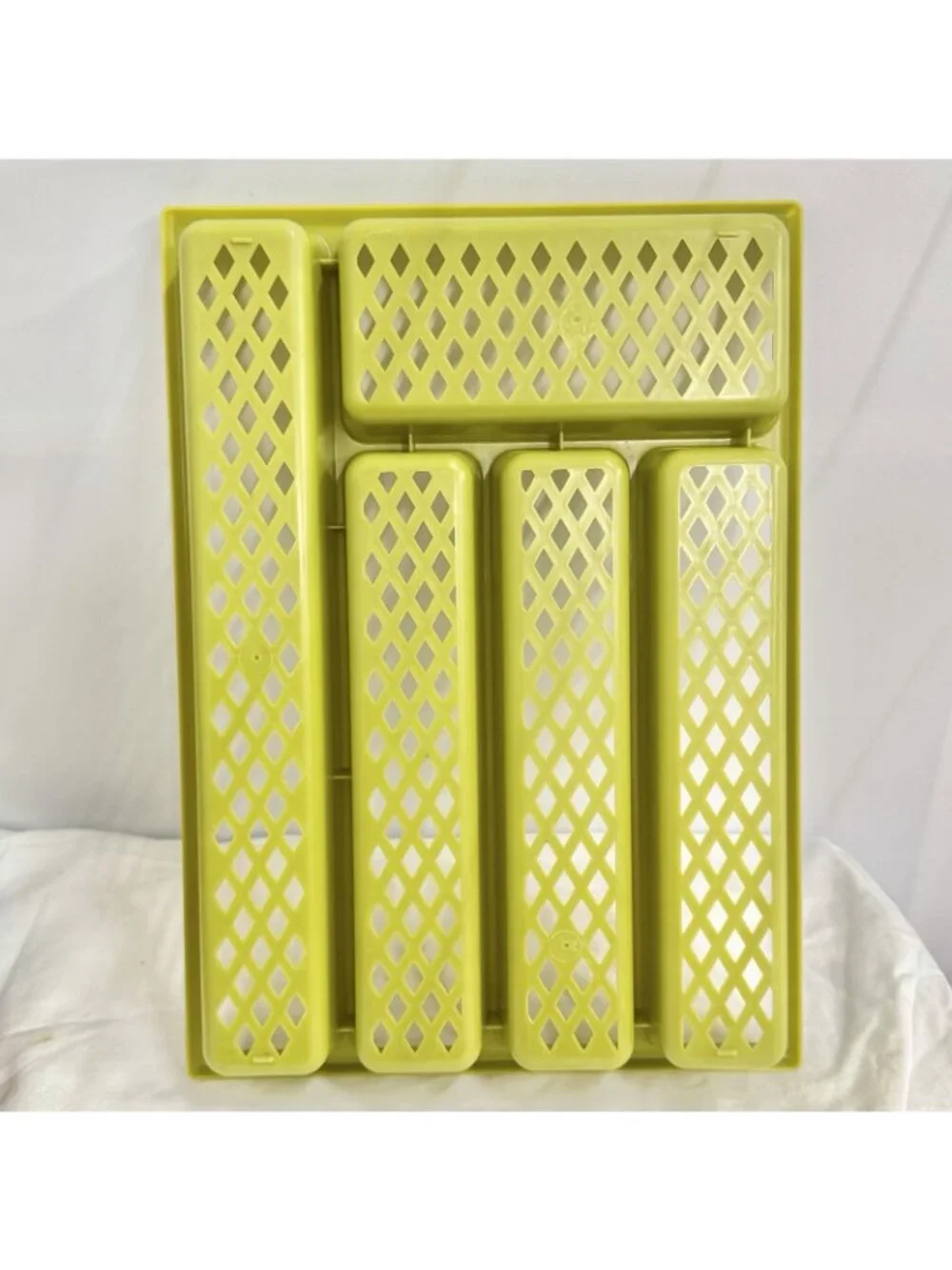 Vintage Avocado Green Plastic Flatware Silverware Organizer Tray 10x14 MCM